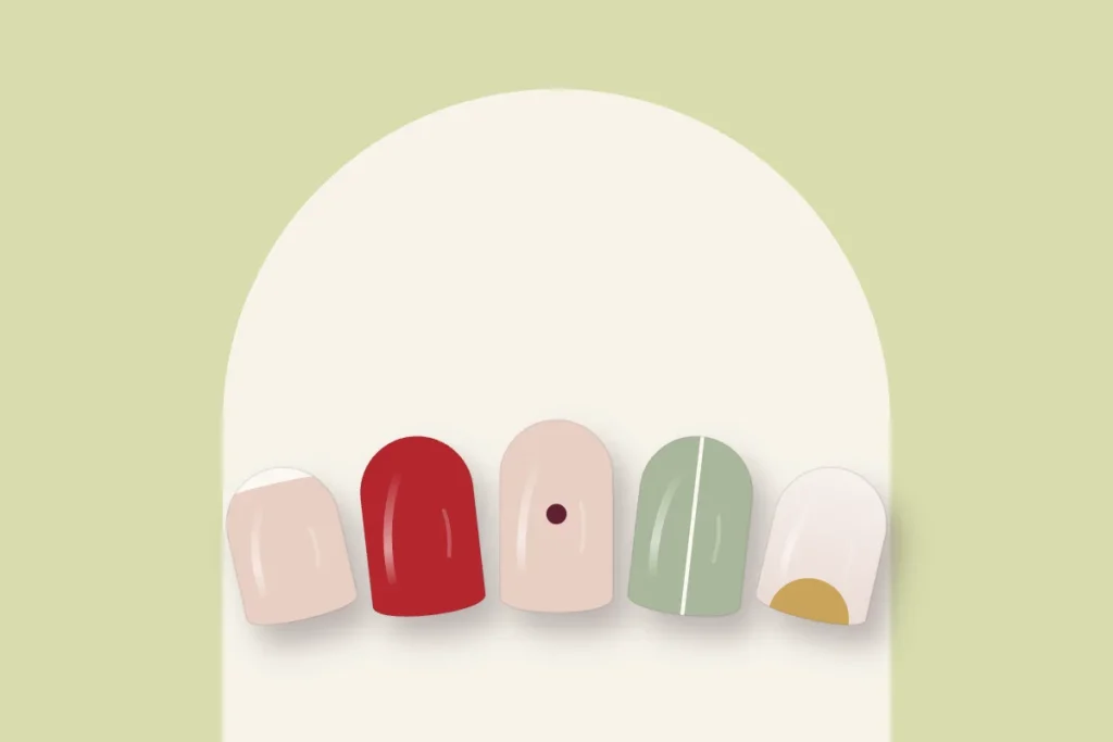 Cinq modèles pour ongles courts : micro french, rouge, point cerise, ligne blanche sur sauge et demi-lune dorée