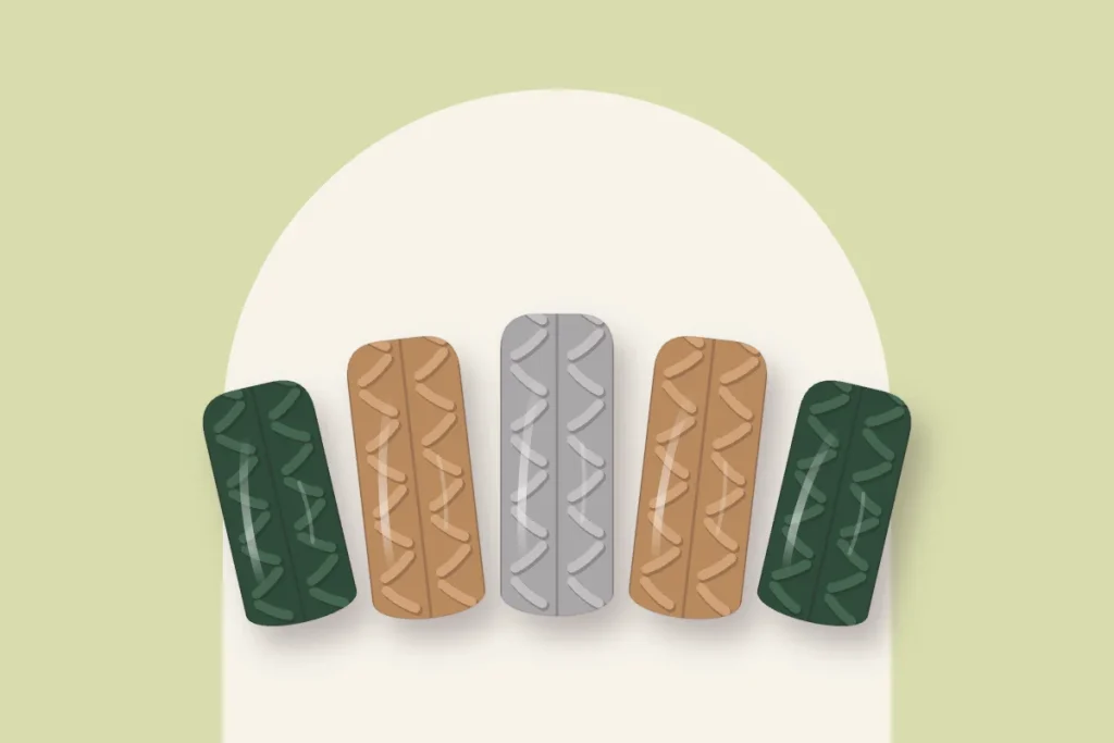 Capsules effet pull vert sapin, camel et gris chiné